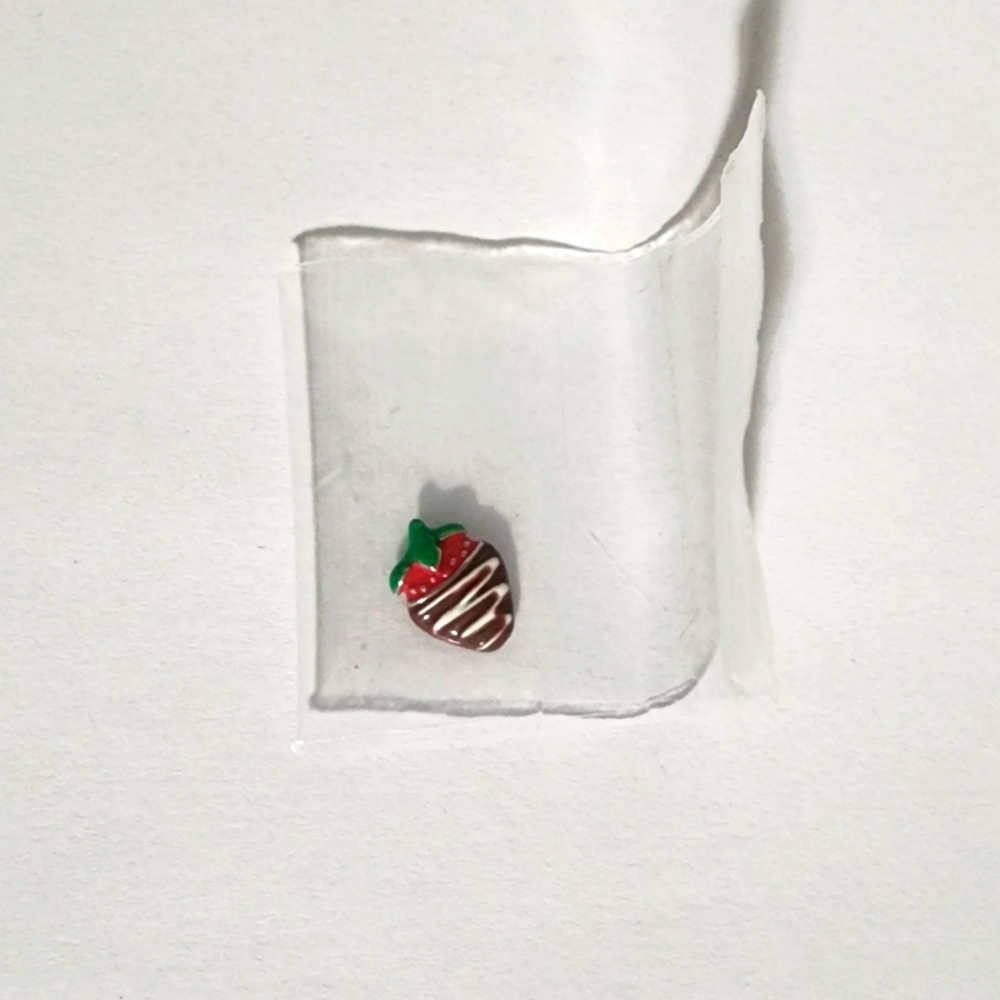 Origami Owl VHTF Retired Chocolate Strawberry Charm